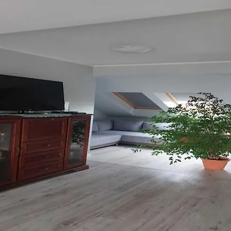 Comfortable For 6 People In Sopot