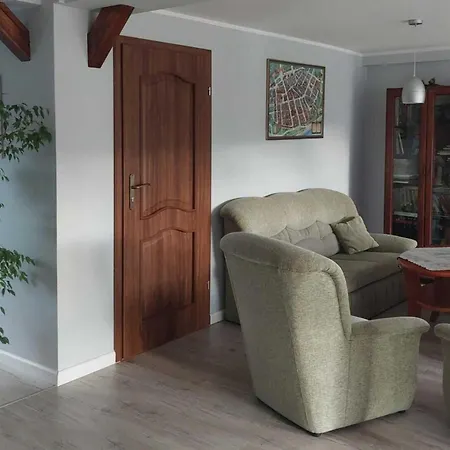 In Near Monte Cassino Street Apartment *