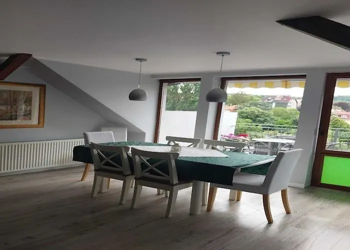 In Near Monte Cassino Street *